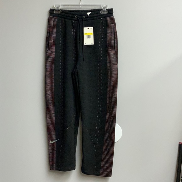 NWT Nike Women’s City Ready Fleece Training Paints Size Small Black/multi - Picture 1 of 3